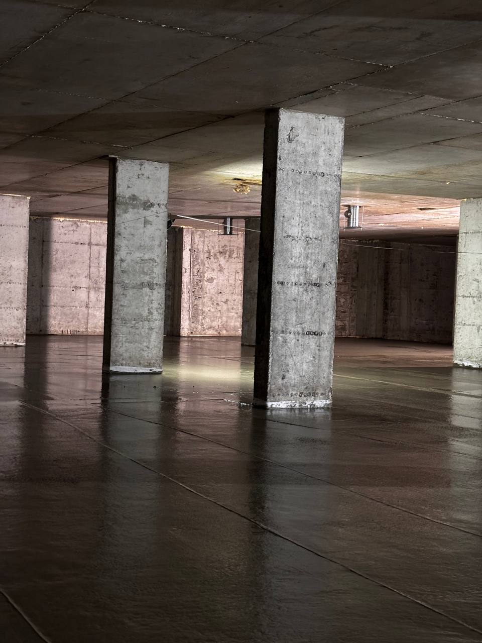 Бетонна підлога для паркінгу 550 м² у Сокільниках